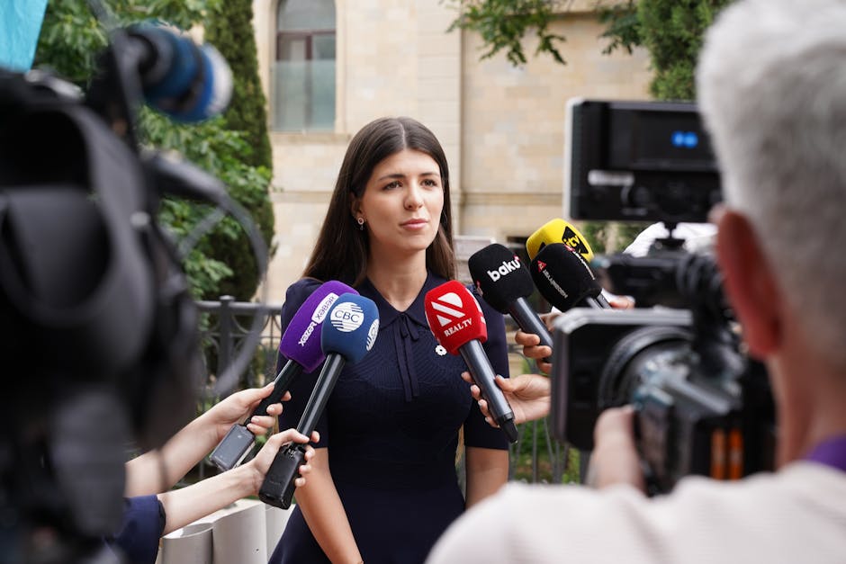 Conferenza stampa e analisi politica